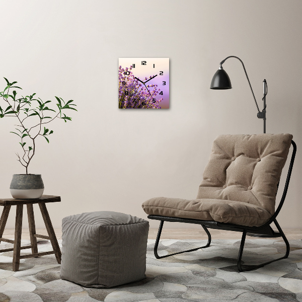 Wanduhr quadratisch Lavendel