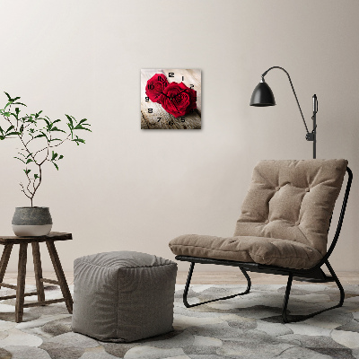 Wanduhr modern quadratisch Rosen auf Holz