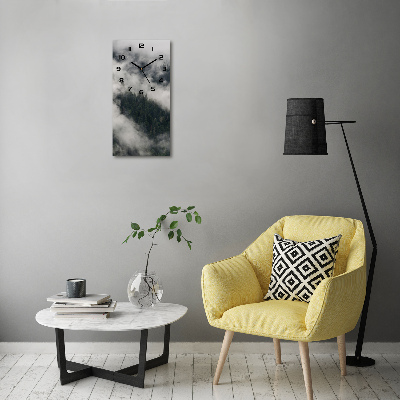 Moderne wanduhr Eine Wolke über dem Wald