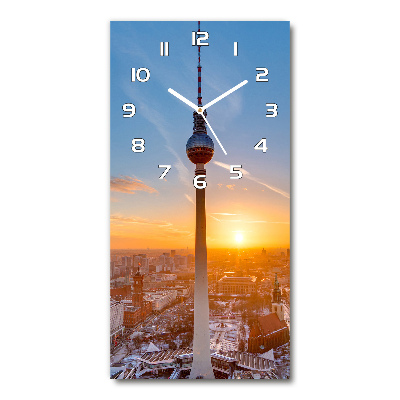 Vertikale Uhr Fernsehturm