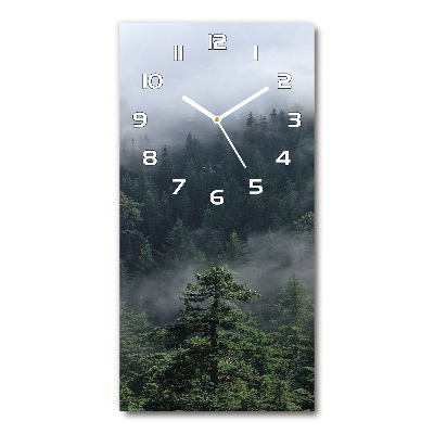 Wanduhr aus glas Nebel über dem Wald