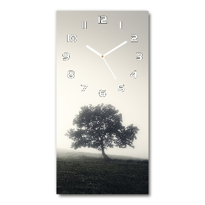 Wanduhr aus glas Baum im Nebel