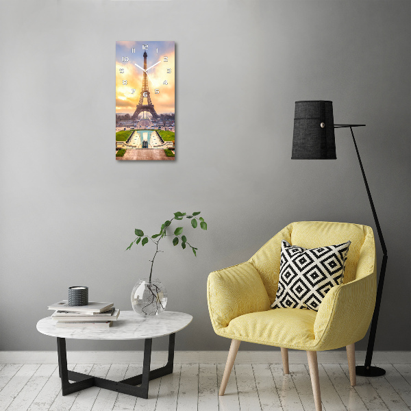 Vertikale Uhr Eiffelturm Paris