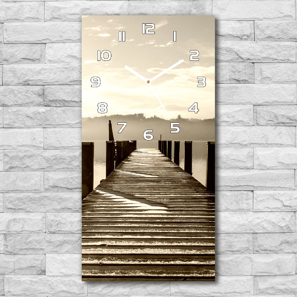 Vertikale Uhr Holzsteg