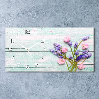 Glasuhr Lavendel auf Holz