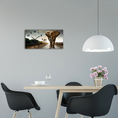 Glasuhr Laufender Elefant