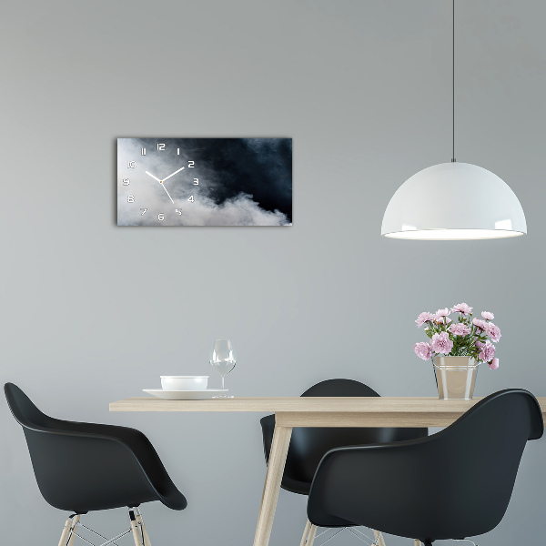 Horizontale Uhr Weißer Rauch