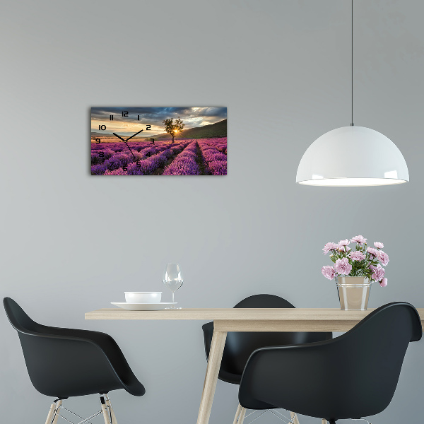 Horizontale Uhr Lavendelfeld