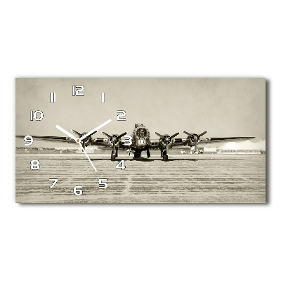 Horizontale Uhr Alter Bomber