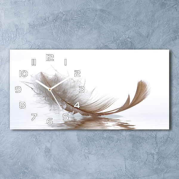 Horizontale Uhr Eine Feder auf dem Wasser