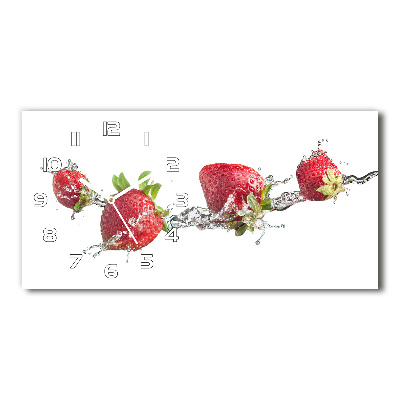 Horizontale Uhr Erdbeeren und Wasser