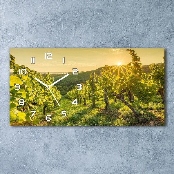 Moderne wanduhr Weinberg