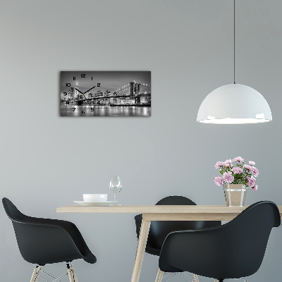 Glasuhr Brooklyn Bridge