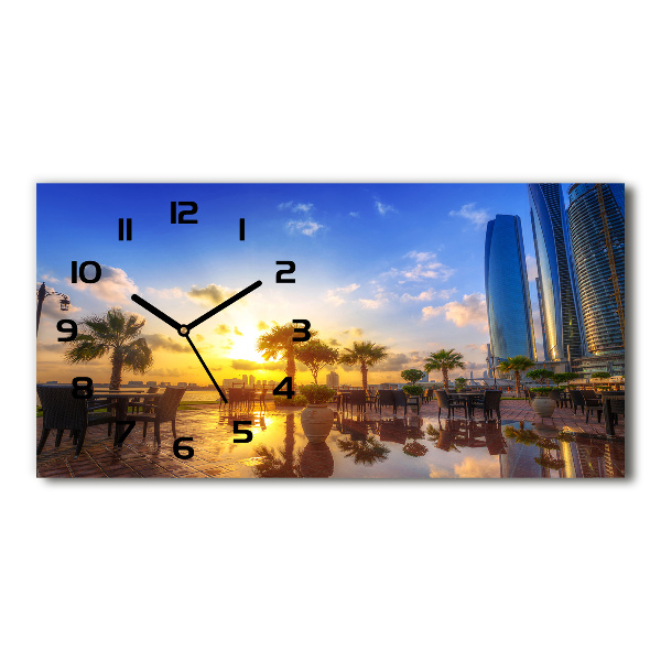 Horizontale Uhr Abu Dhabi Ost