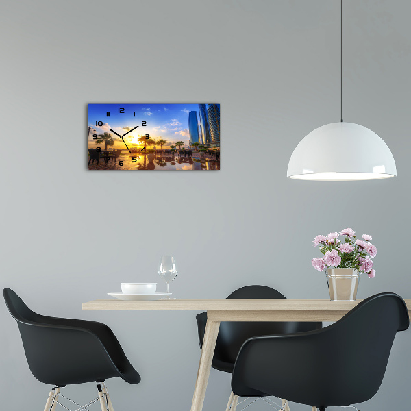 Horizontale Uhr Abu Dhabi Ost