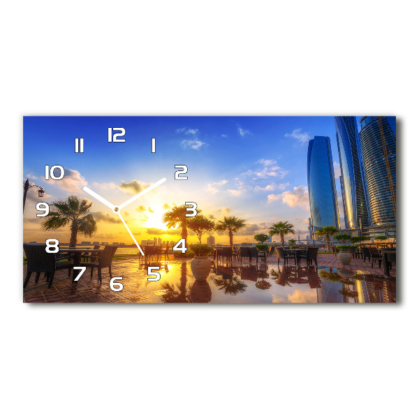 Horizontale Uhr Abu Dhabi Ost