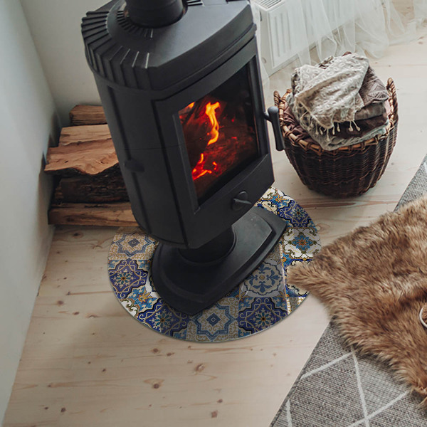 Runde Glasplatte für Kaminofen Mosaikmotiv mit floralen Akzenten