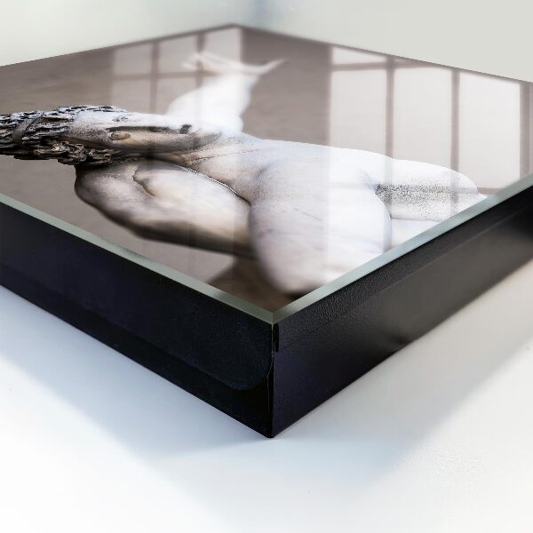 Schlüsselbox in Form einer klassischen Statue