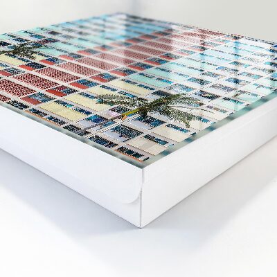 Schlüsselbox für die Wand im Design Farbenfrohe Architektur