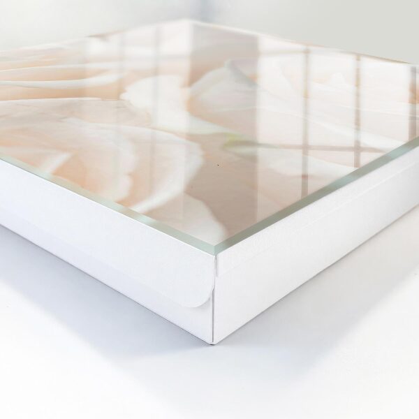 Schlüsselbox zur Wandmontage mit Motiv cremefarbene Rosen