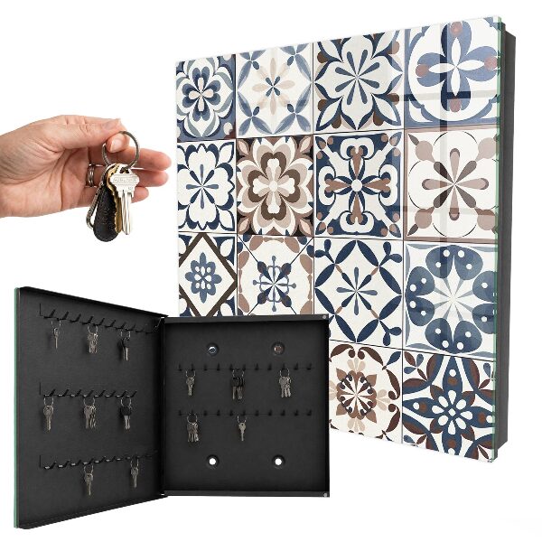 Schlüsselkasten mit Arabeskenmosaik