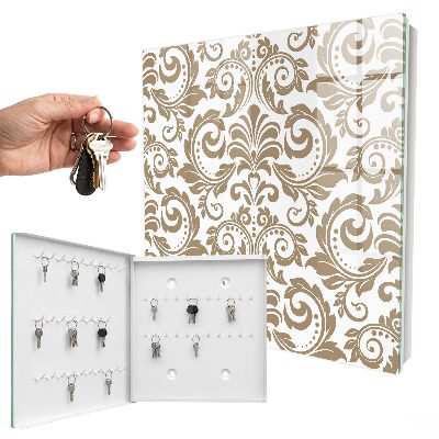 Schlüsselbox mit Blumenschmuck