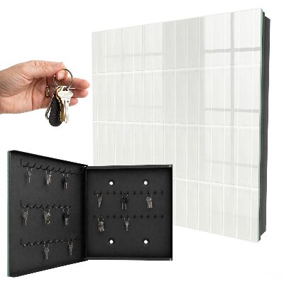 Schlüsselbox zur Wandmontage in heller Fliesenoptik