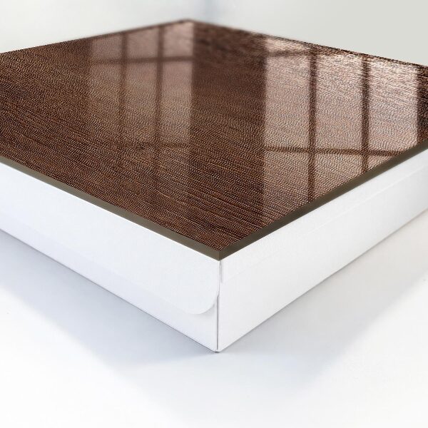 Schlüsselbox aus braunem Holz