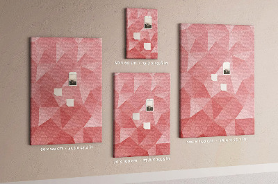 Kork-Pinnwand mit abstraktem rosa geometrischem Dreiecksmuster