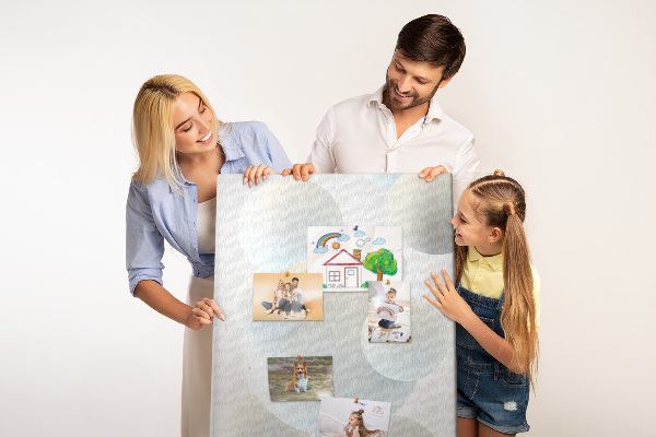 Kork-Pinnwand mit Motiv abstrakte weiße Kugeln im Hintergrund