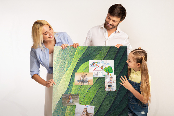 Kork-Pinnwand mit Motiv aus sanften grünen Blätterwellen