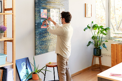 Kork-Pinnwand mit Motiv Goldene Linien vor dem blauen Meer