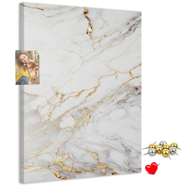 Bedruckte Korkplatte mit elegantem Marmormuster und Goldadern