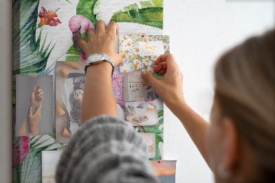 Bedruckte Korkplatte mit Motiv fröhliche Flamingos in tropischer Umgebung