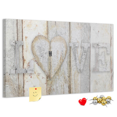 Korkbild mit dem Wort Liebe als Holzplakette