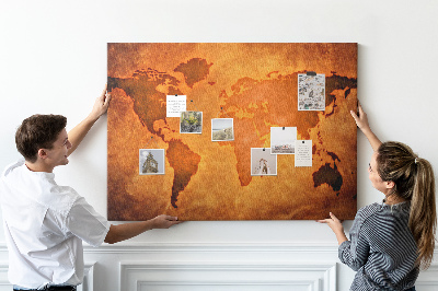 Weltkarte auf Korkrückwand antikes Motiv auf braunem Hintergrund