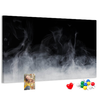 Korktafel mit Motiv sinnlicher Tanz des Nebels vor schwarzem Hintergrund