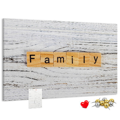 Korktafel mit Motiv Familienerinnerungen auf Holzgrund