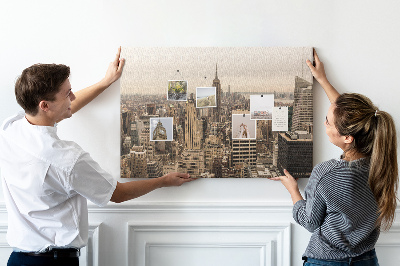 Kork-Pinnwand mit Motiv New Yorker Skyline und Wolkenkratzern