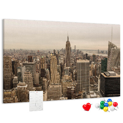 Kork-Pinnwand mit Motiv New Yorker Skyline und Wolkenkratzern