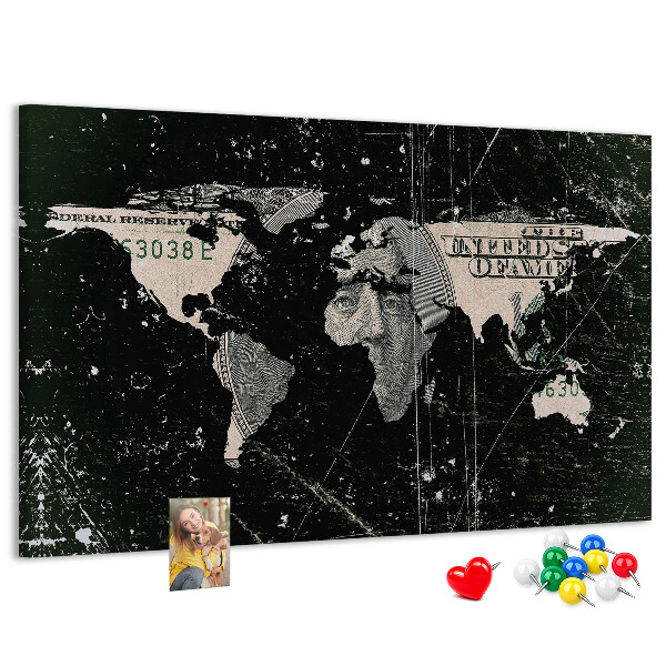Kork-Pinnwand mit Weltkarten-Motiv auf Dollar-Noten-Hintergrund