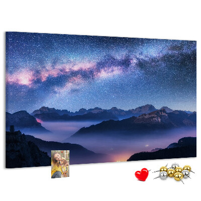 Korkbild Nachthimmel über einer Berglandschaft