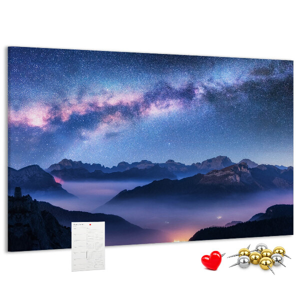 Korkbild Nachthimmel über einer Berglandschaft