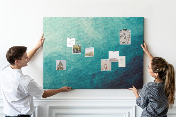 Bilder mit Korkrückwand blaue Wellen in einer friedlichen Komposition