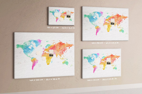 Weltkarte in Aquarelloptik mit praktischer Korkrückwand