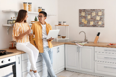 Bild mit Korkrückwand Ziegelwandmotiv mit natürlicher Oberfläche