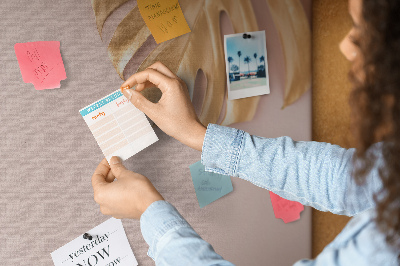 Kork-Pinnwand mit Motiv goldene Blätter auf zartem Hintergrund