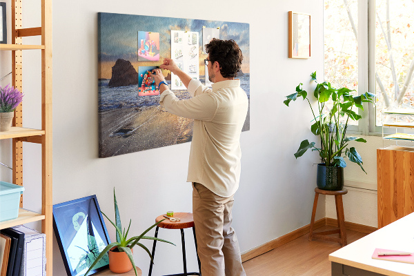 Kork-Pinnwand mit Motiv Sonnenuntergang über dem ruhigen Meer