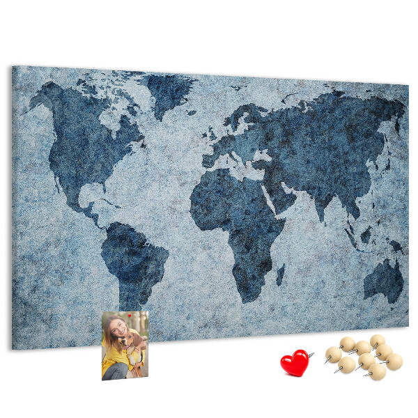 Korktafel mit Motiv einer antiken Weltkarte in Blautönen