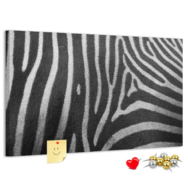 Korkbild mit Motiv von schwarz-weißen Zebrastreifen